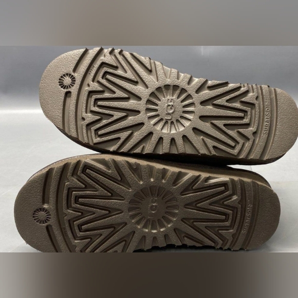 UGG® Classic Ultra Mini Boots - Burnt Cedar Size 37 ( US 6) New MSRP $159.99 - Picture 7 of 9